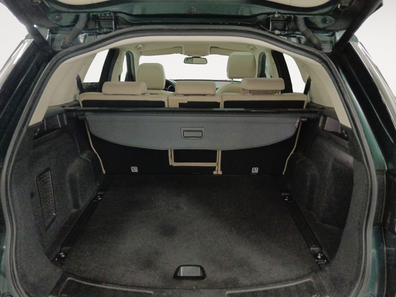 Foto Land-Rover Discovery Sport 12