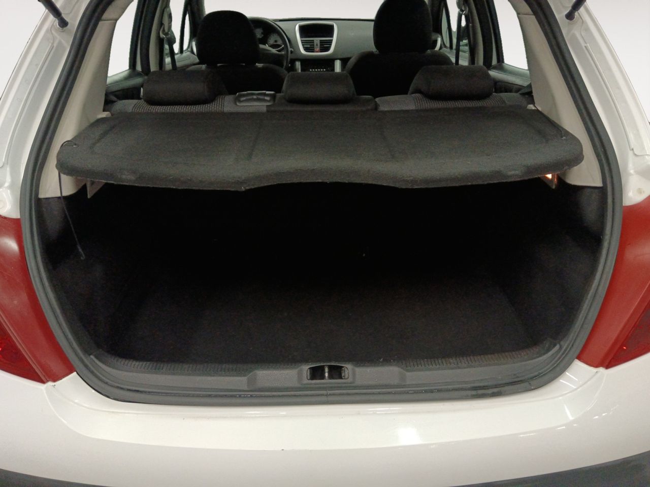 Foto Peugeot 207 11