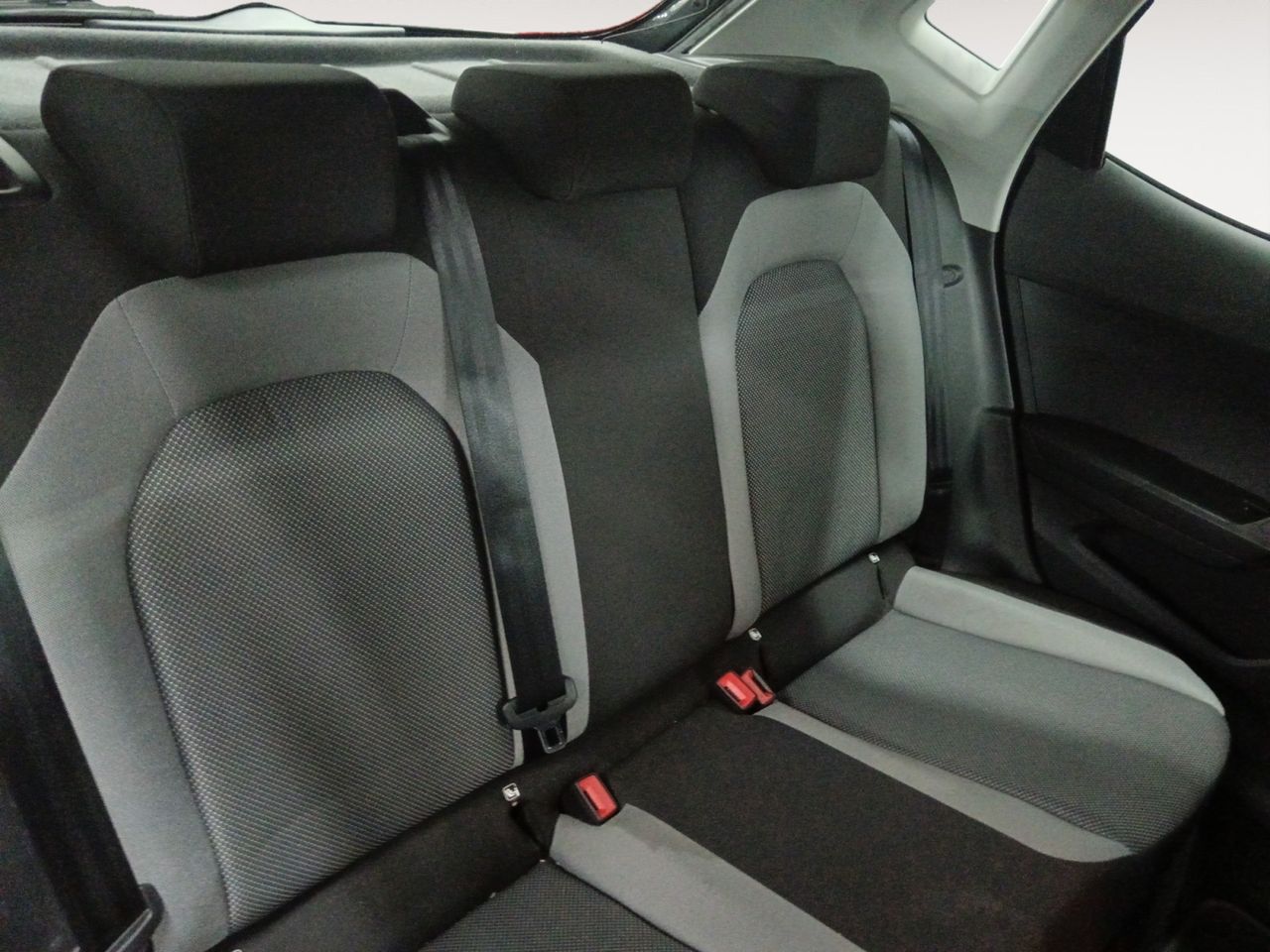 Foto Seat Ibiza 9