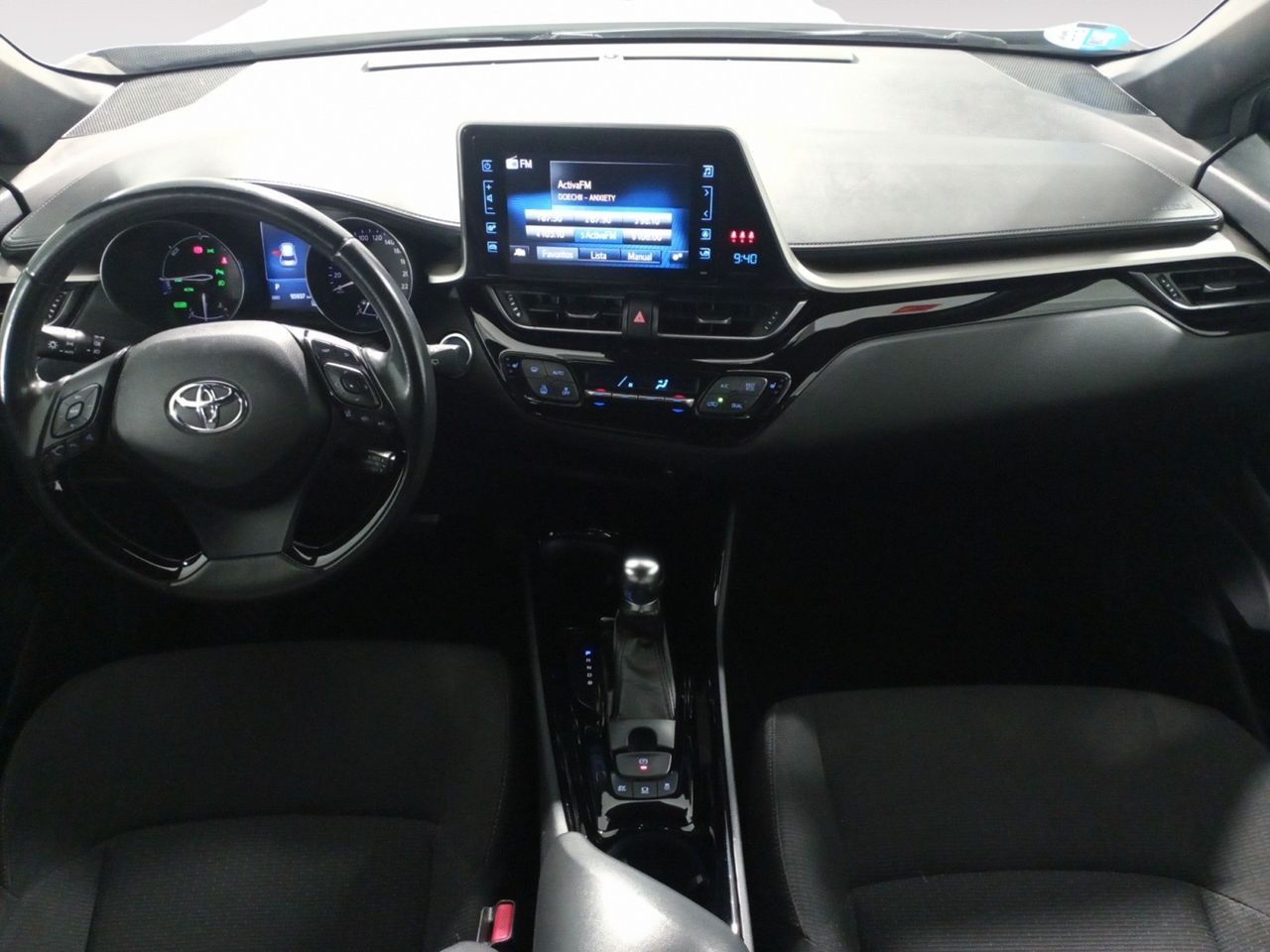 Foto Toyota C-HR 6