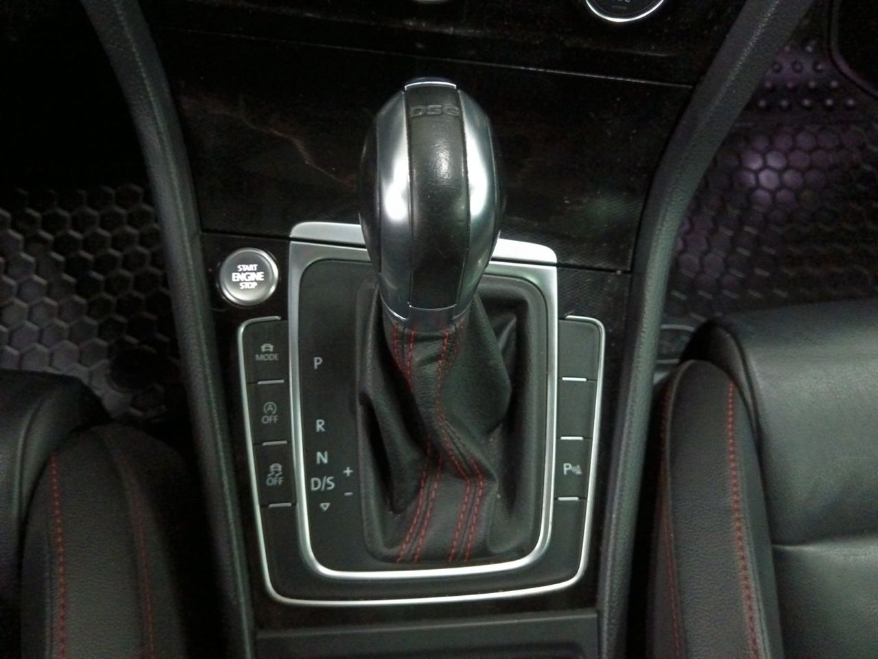 Foto Volkswagen Golf 12
