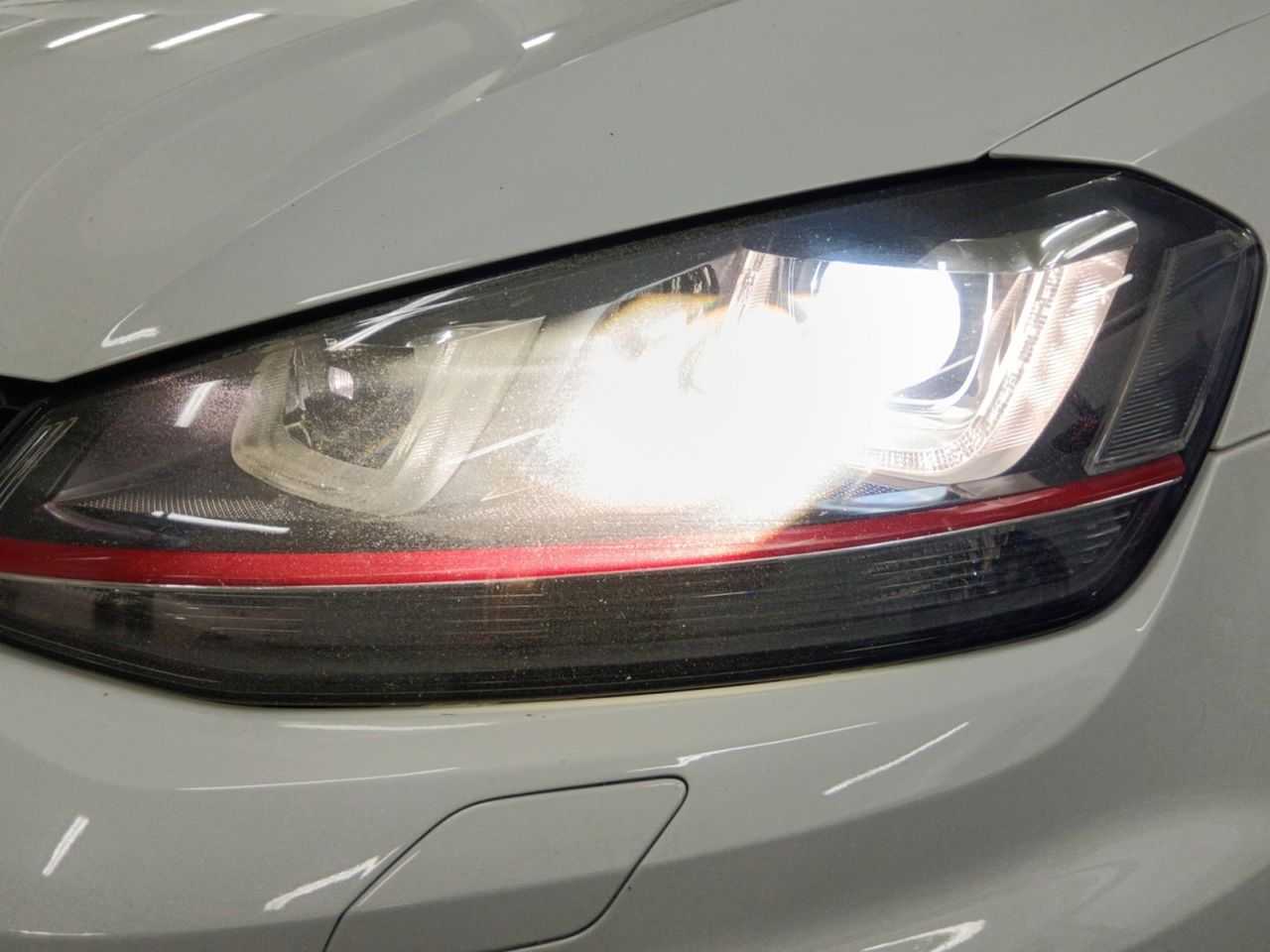 Foto Volkswagen Golf 21