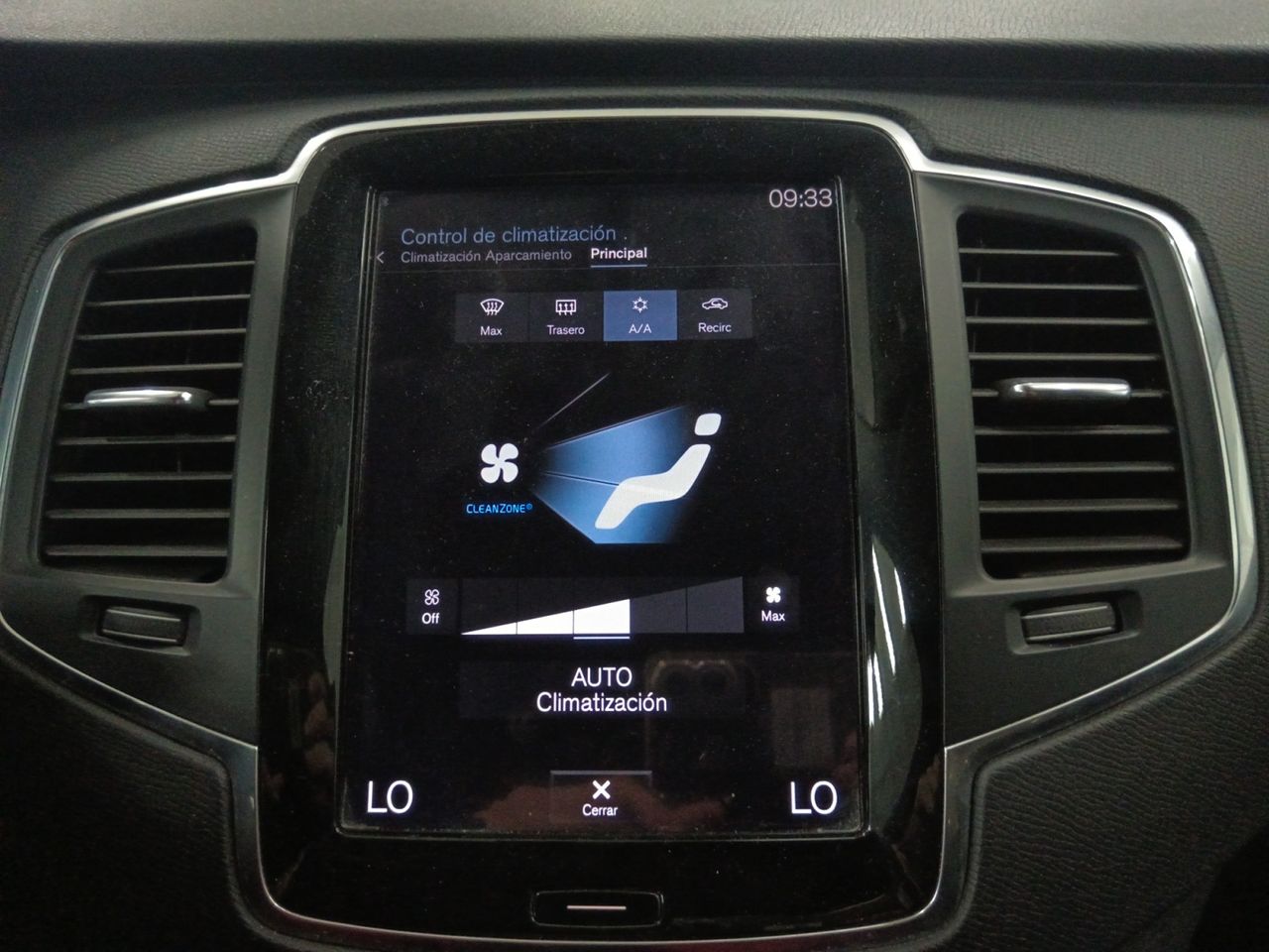 Foto Volvo XC90 16