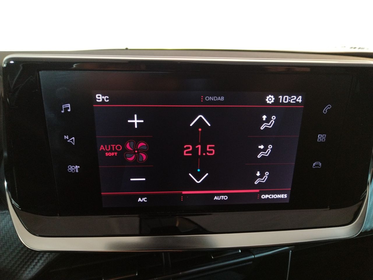 Foto Peugeot 2008 18