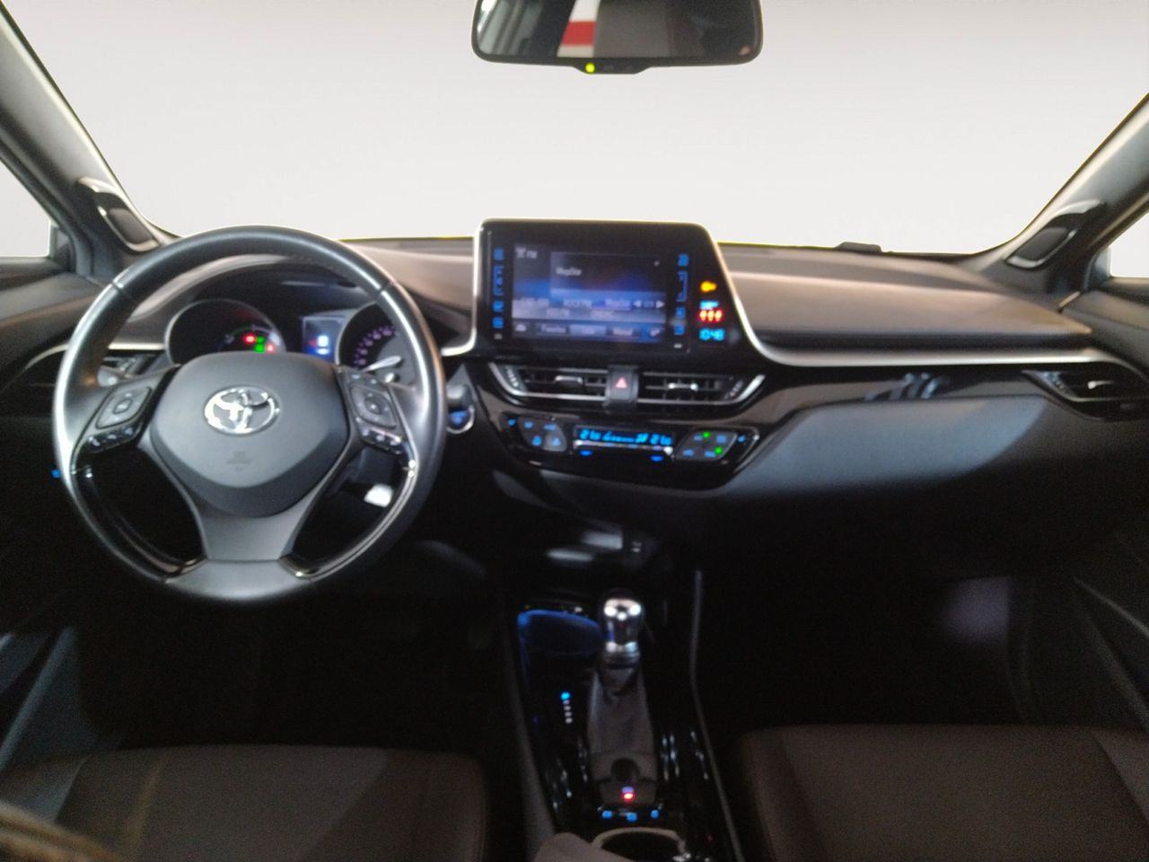 Foto Toyota C-HR 6