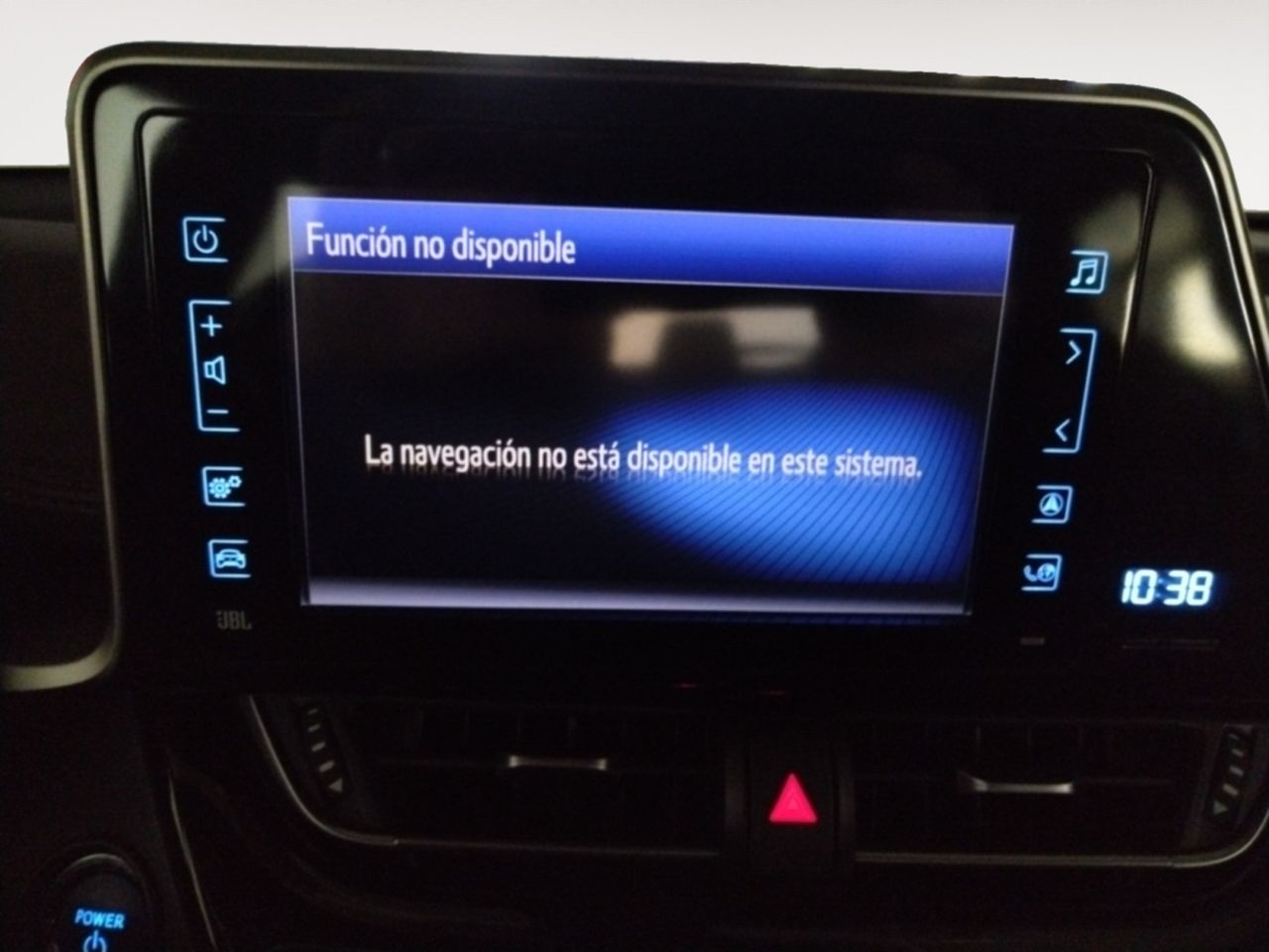 Foto Toyota C-HR 15