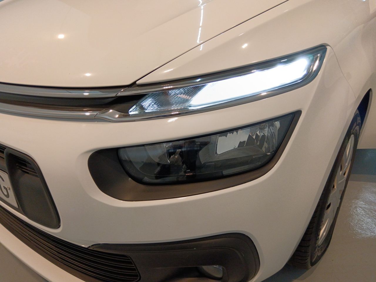 Foto Citroën C4 Picasso 19