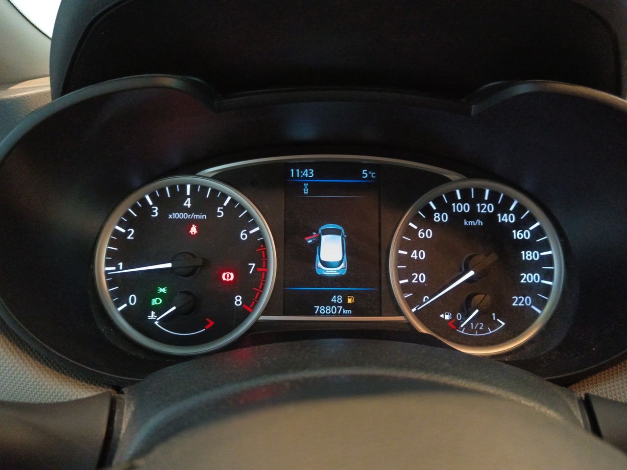 Foto Nissan Micra 13