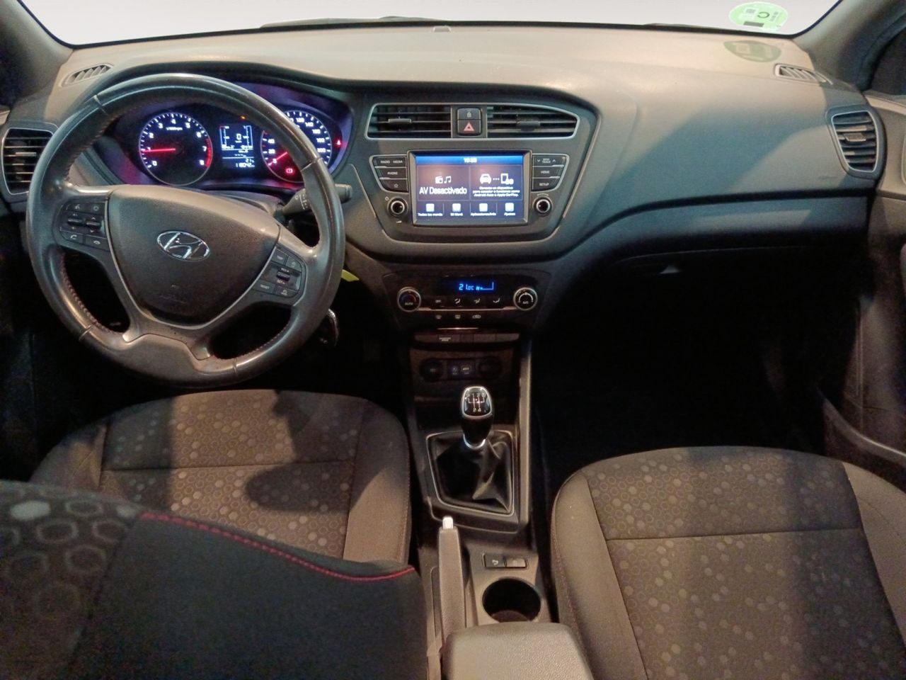 Foto Hyundai i20 6