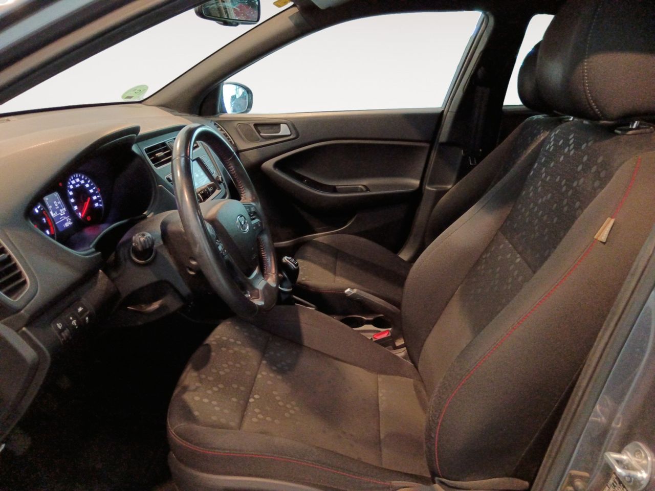 Foto Hyundai i20 8
