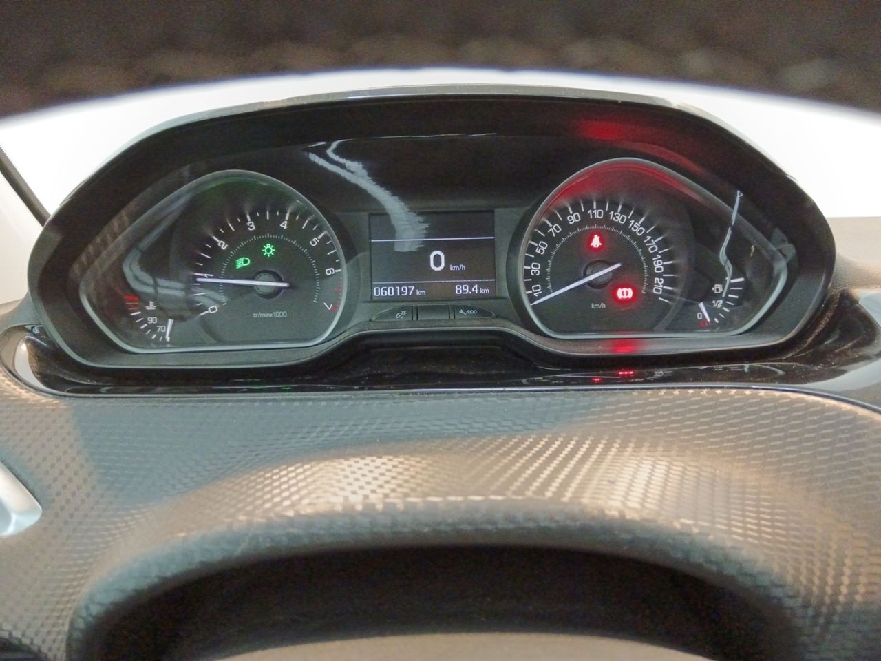 Foto Peugeot 208 14