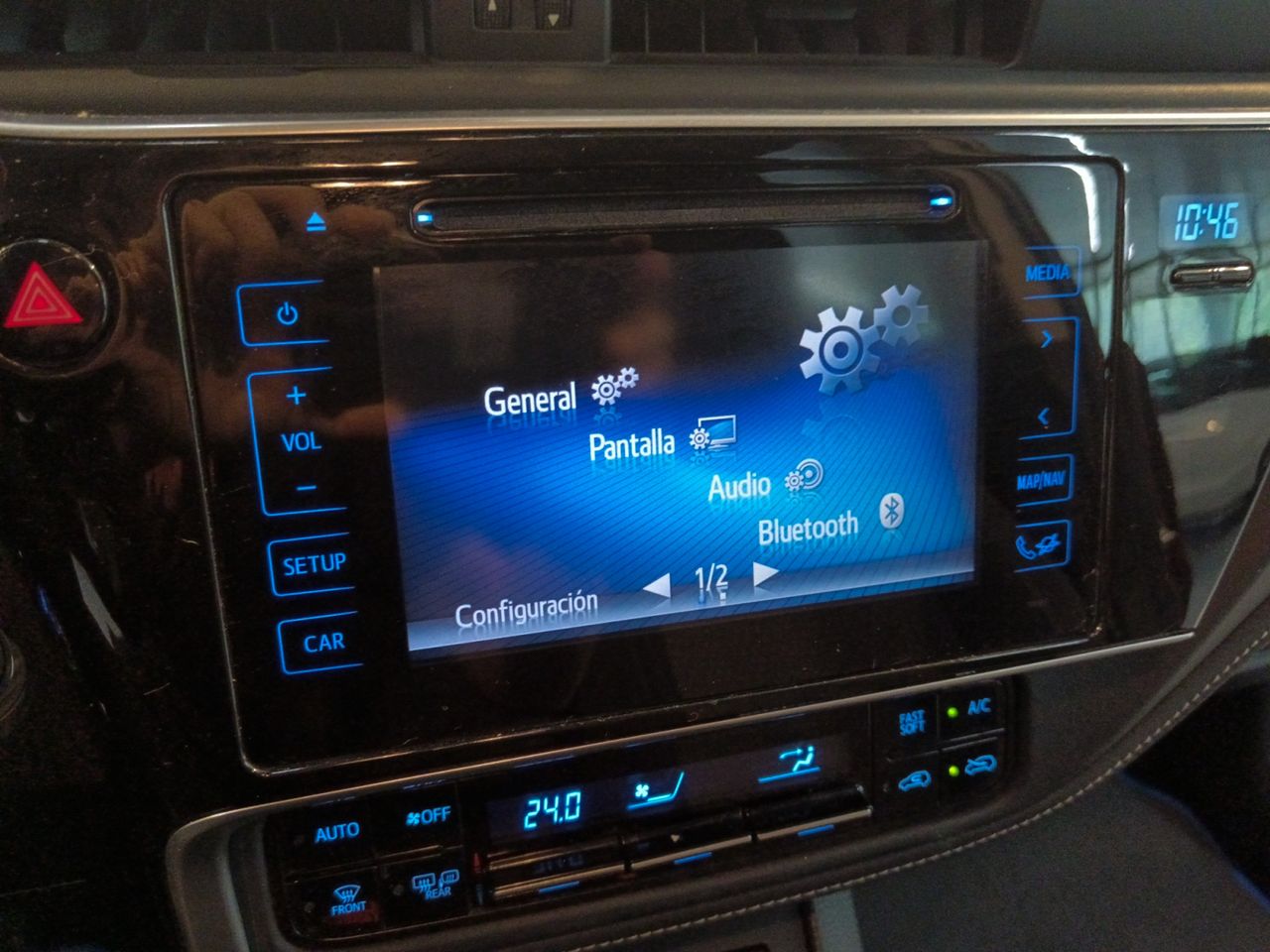 Foto Toyota Auris 14