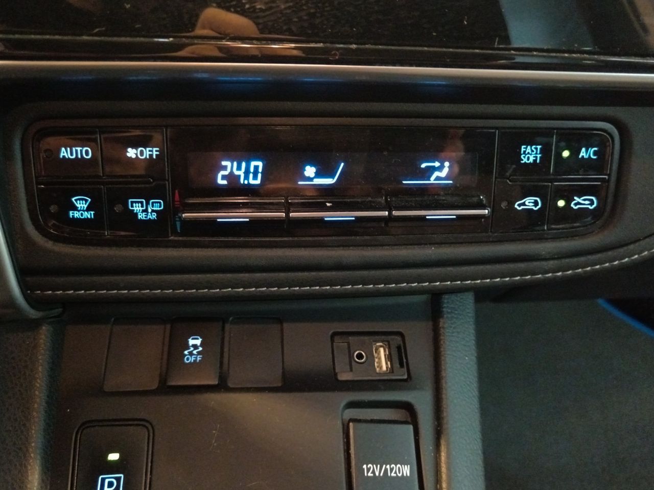 Foto Toyota Auris 19