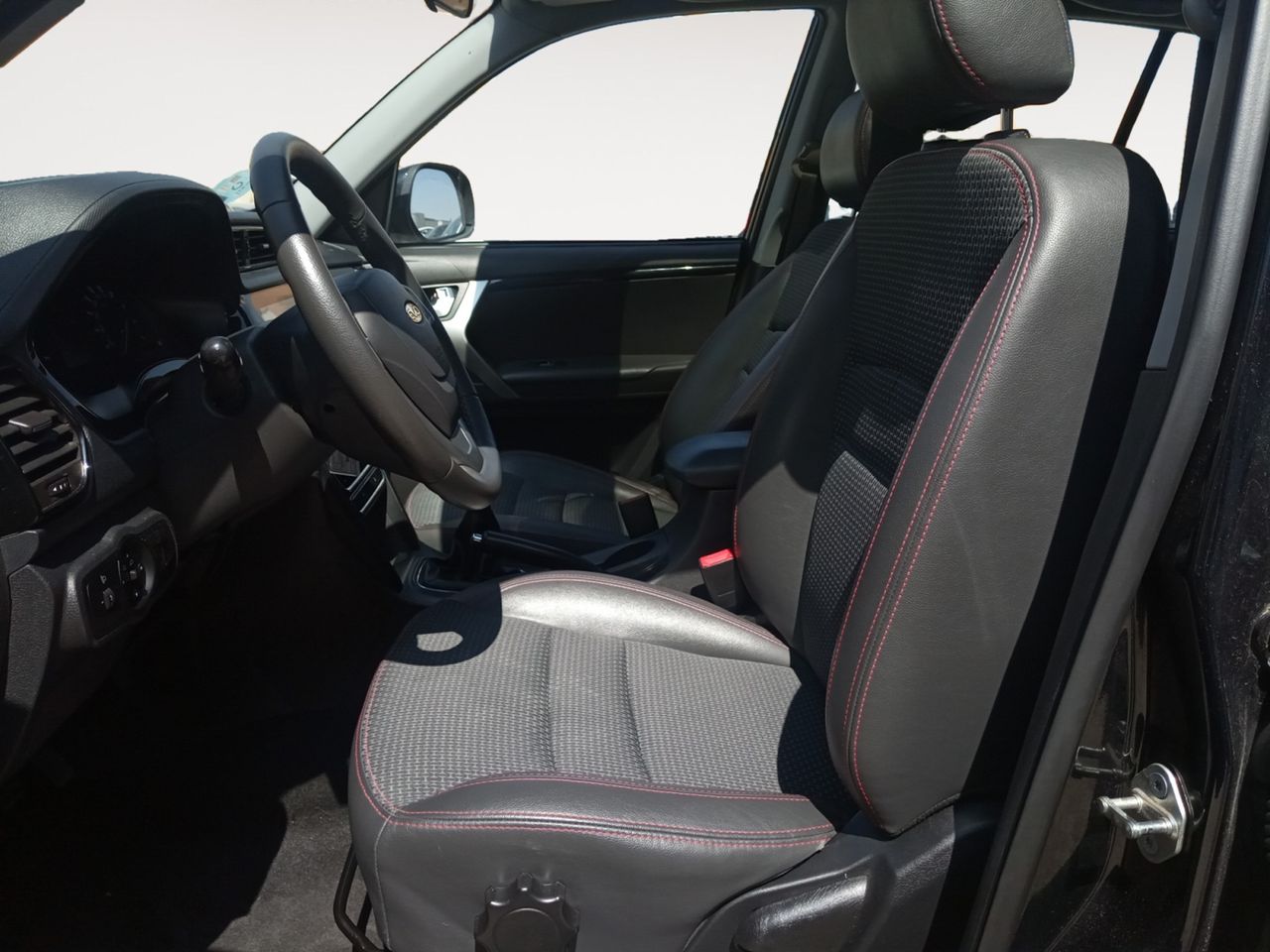 Foto EVO Mazda5 8
