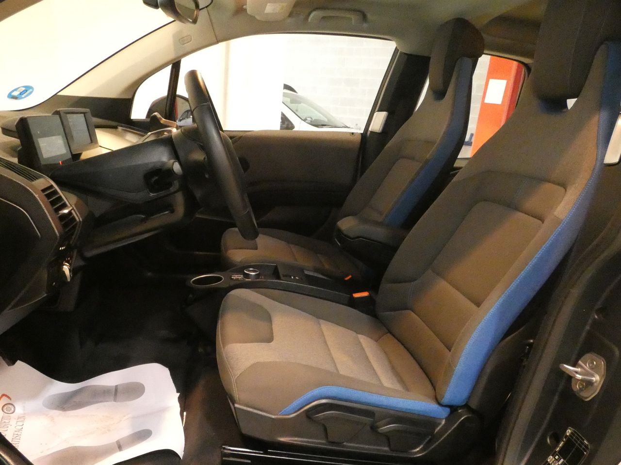 Foto BMW i3 8