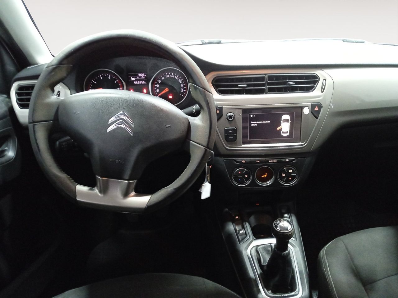 Foto Citroën C-Elysèe 6