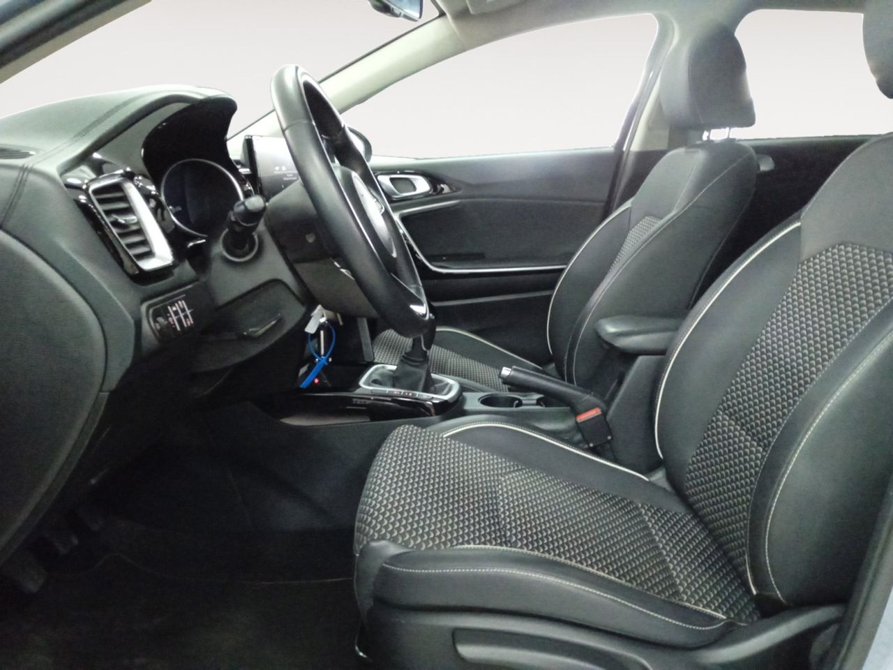 Foto Kia Ceed 8