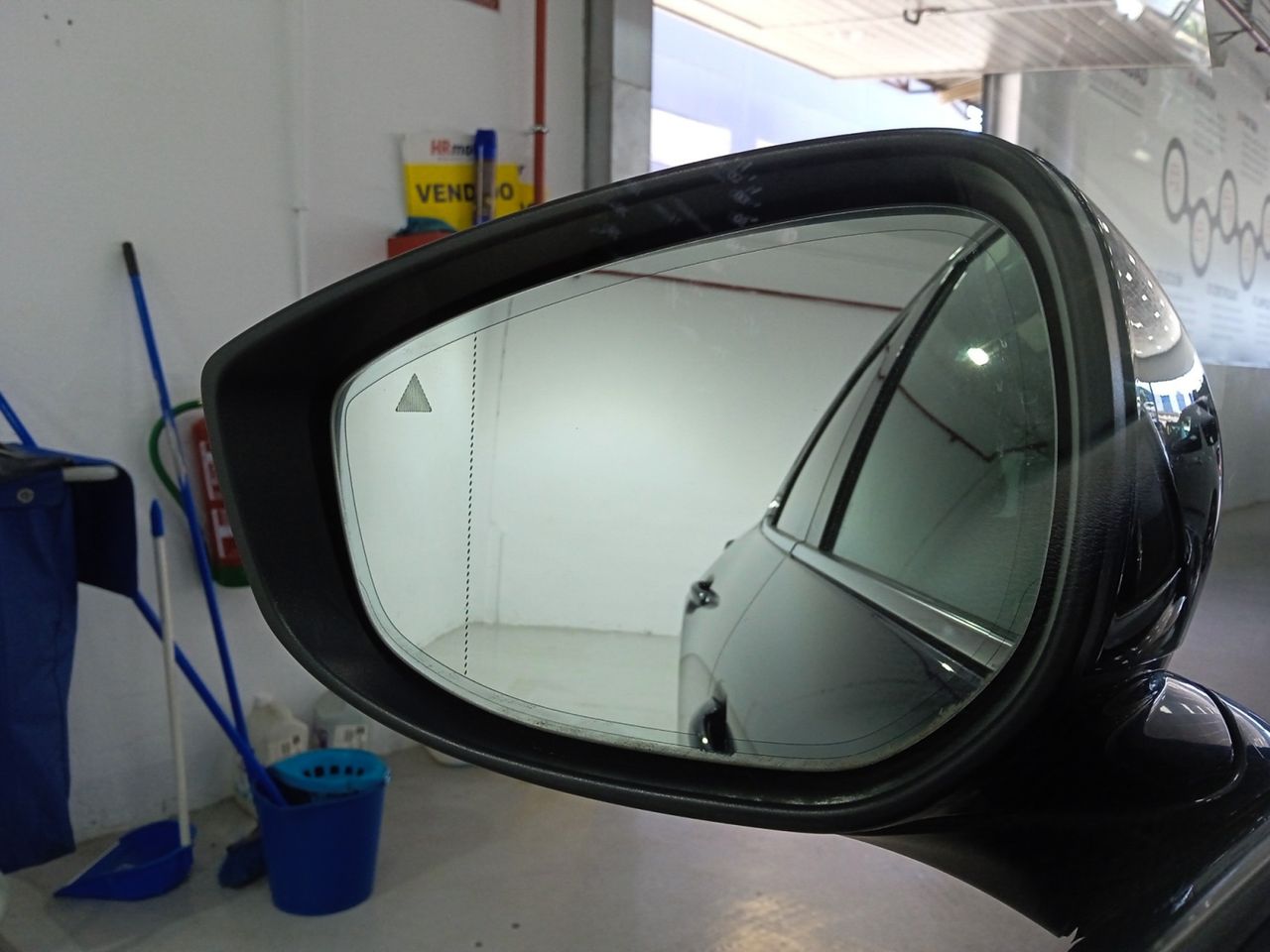Foto Mazda CX-30 17