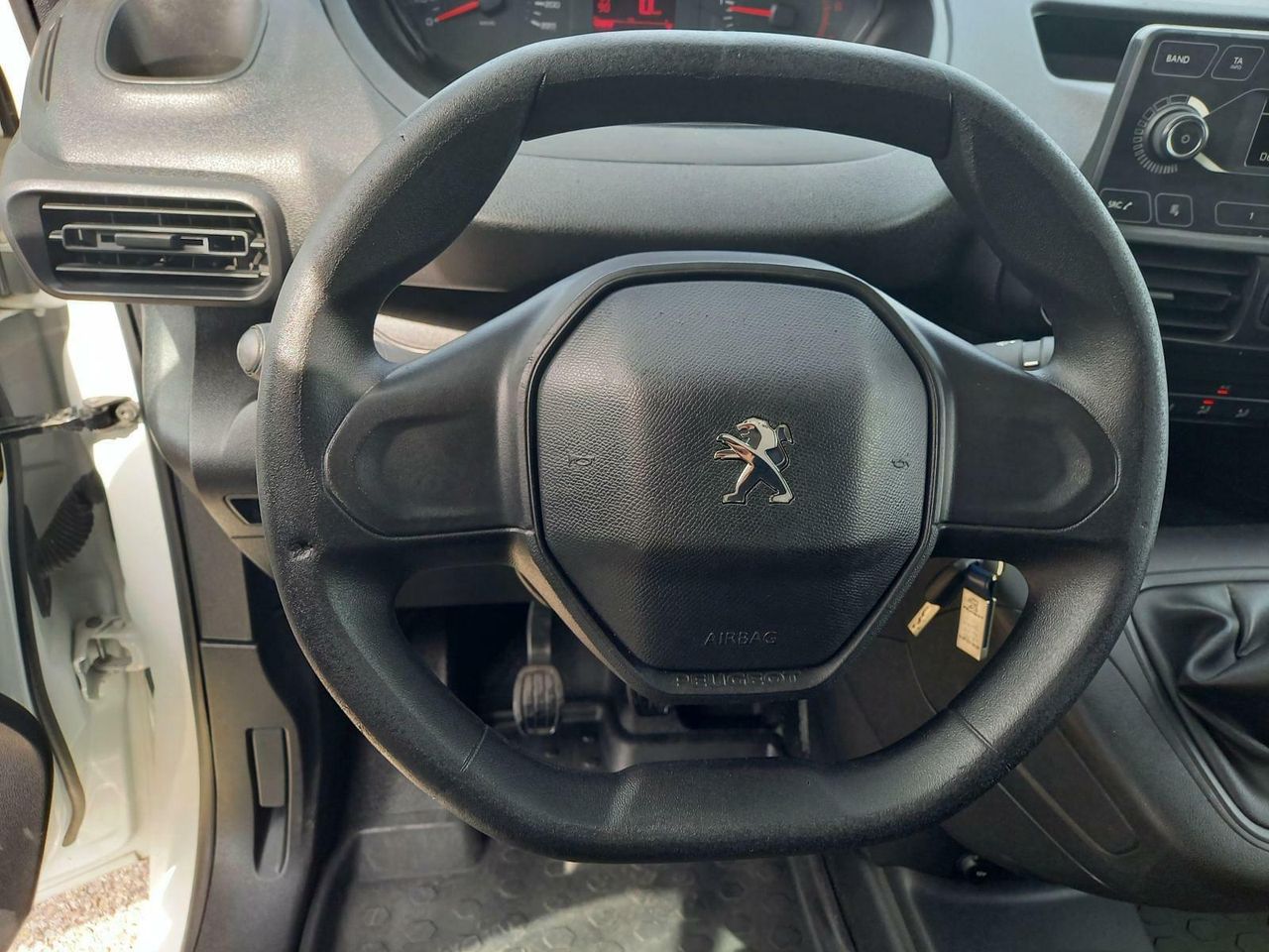 Foto Peugeot Partner 13