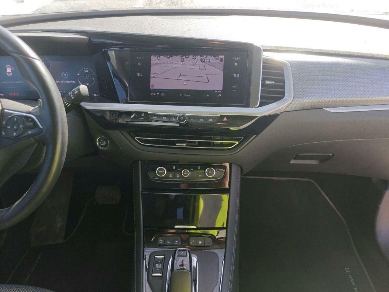 Foto Opel Grandland X 10