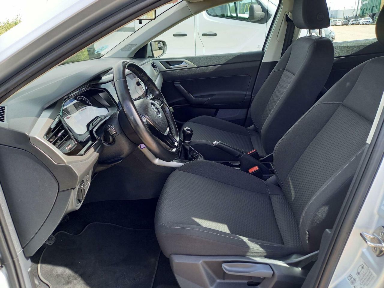 Foto Volkswagen Polo 28