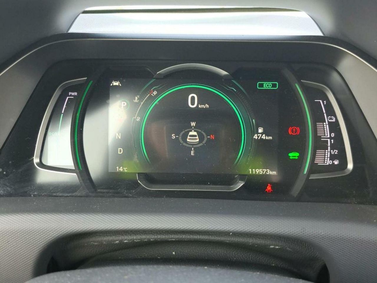 Foto Hyundai IONIQ 4