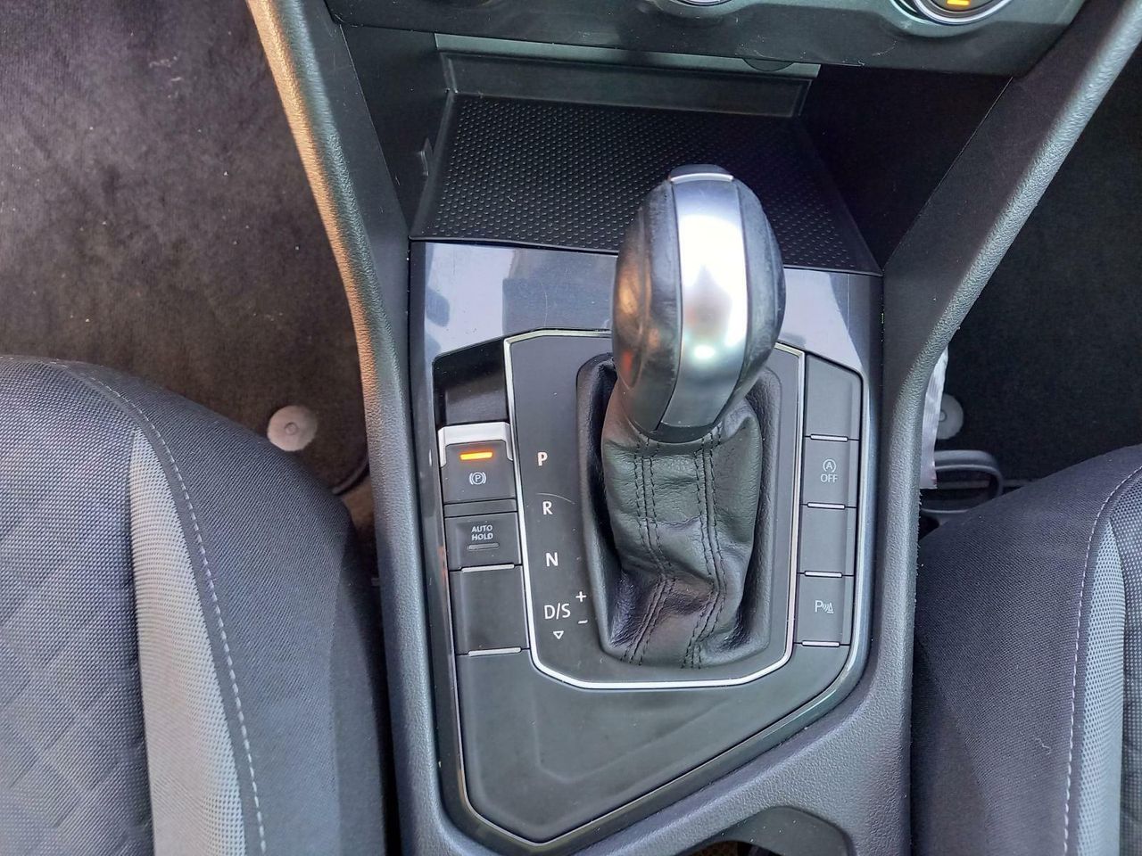 Foto Volkswagen Tiguan 24