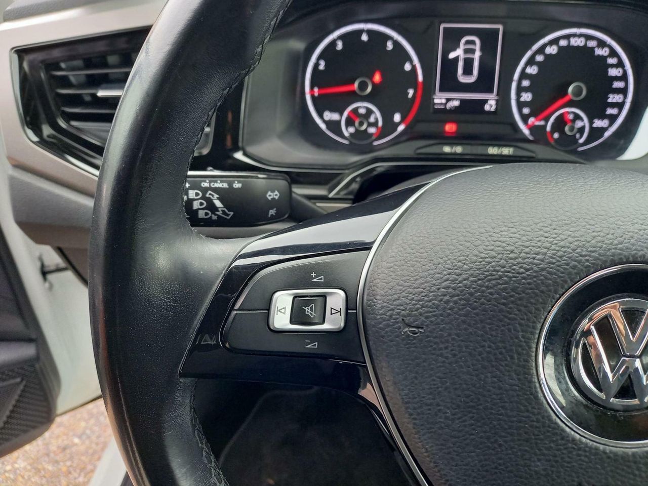 Foto Volkswagen Polo 14