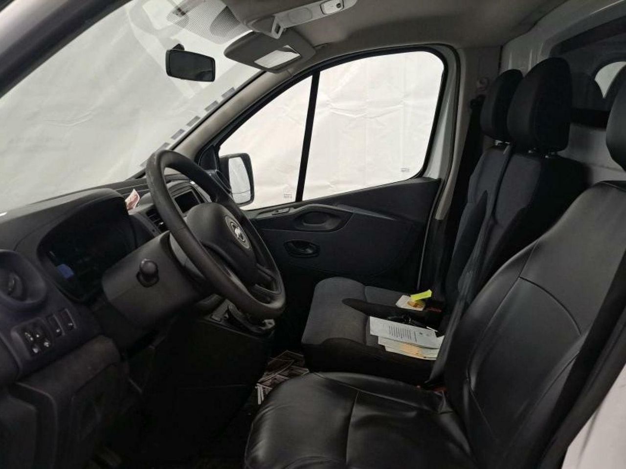 Foto Opel Vivaro 4