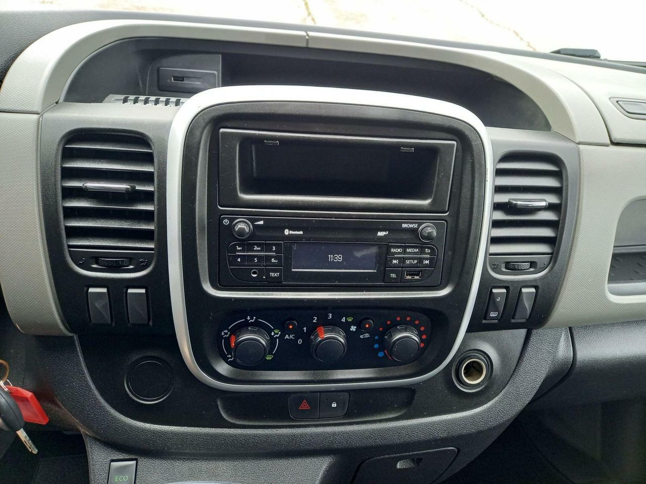 Foto Renault Trafic 18