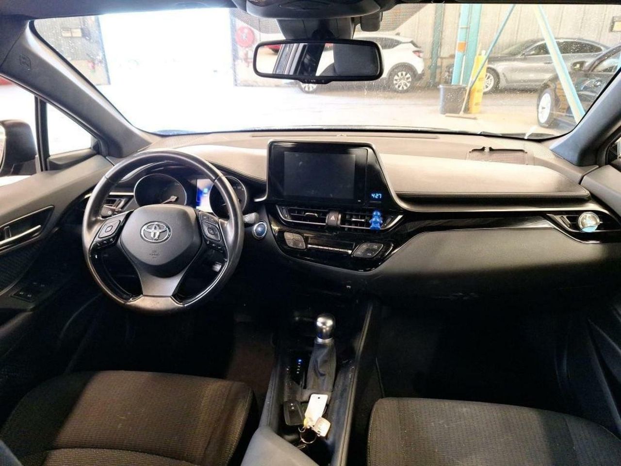 Foto Toyota C-HR 7