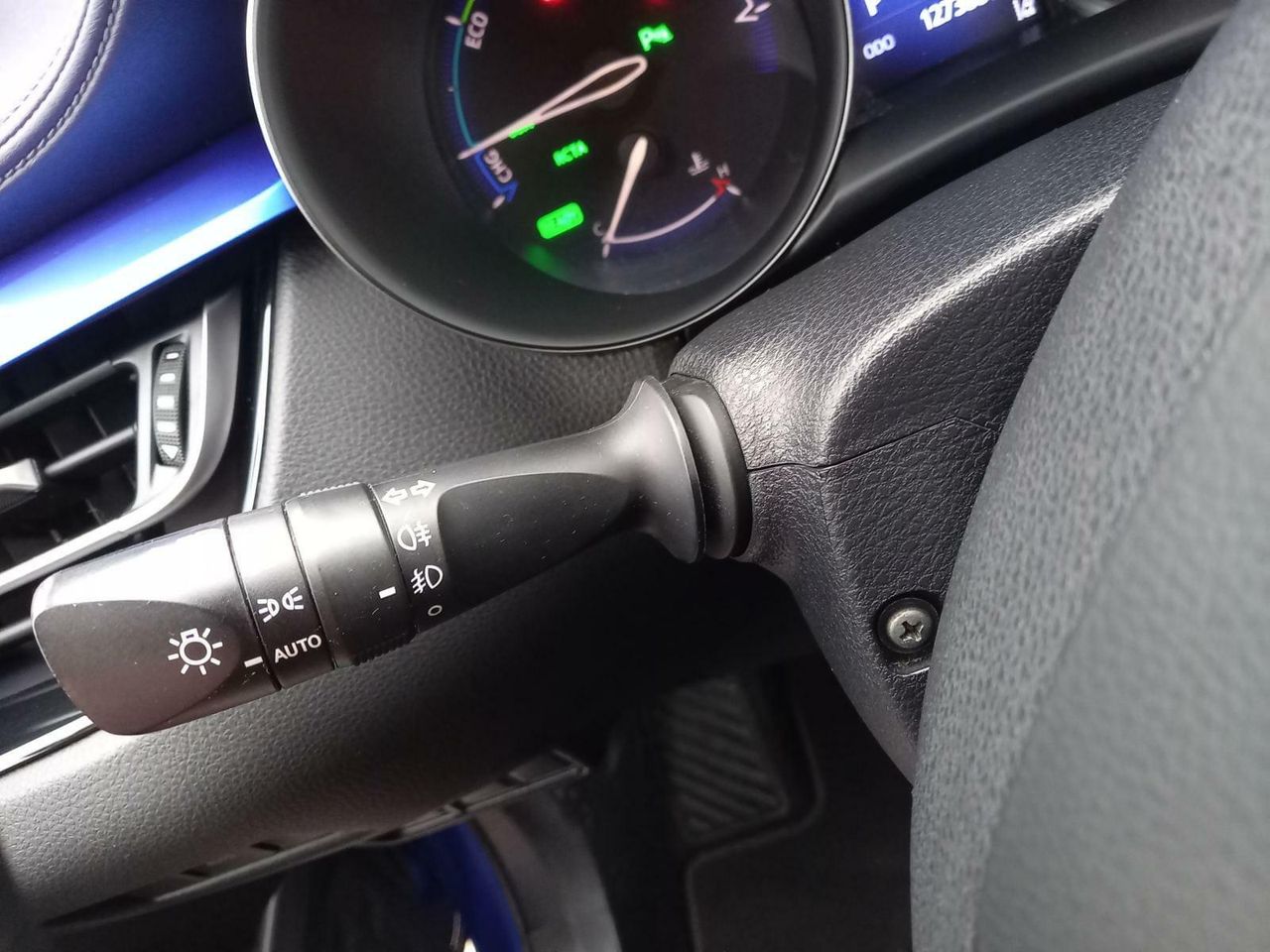 Foto Toyota C-HR 17
