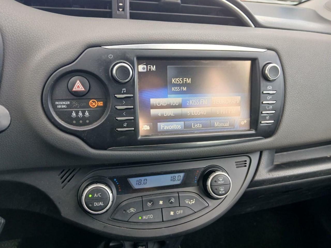 Foto Toyota Yaris 4
