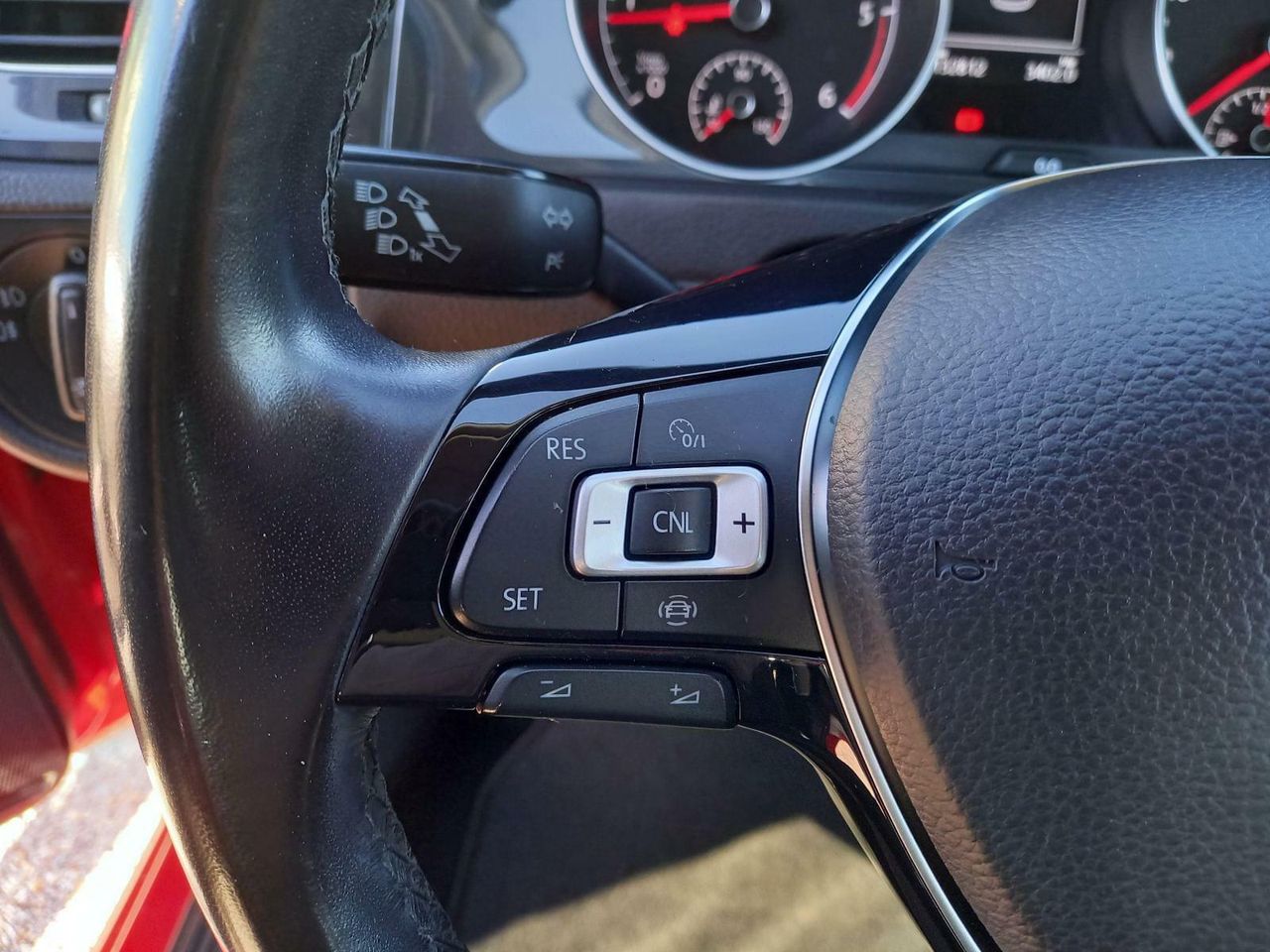 Foto Volkswagen Golf 13