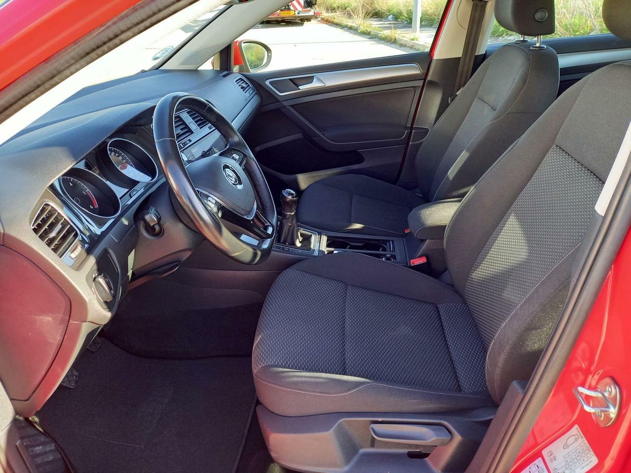 Foto Volkswagen Golf 19