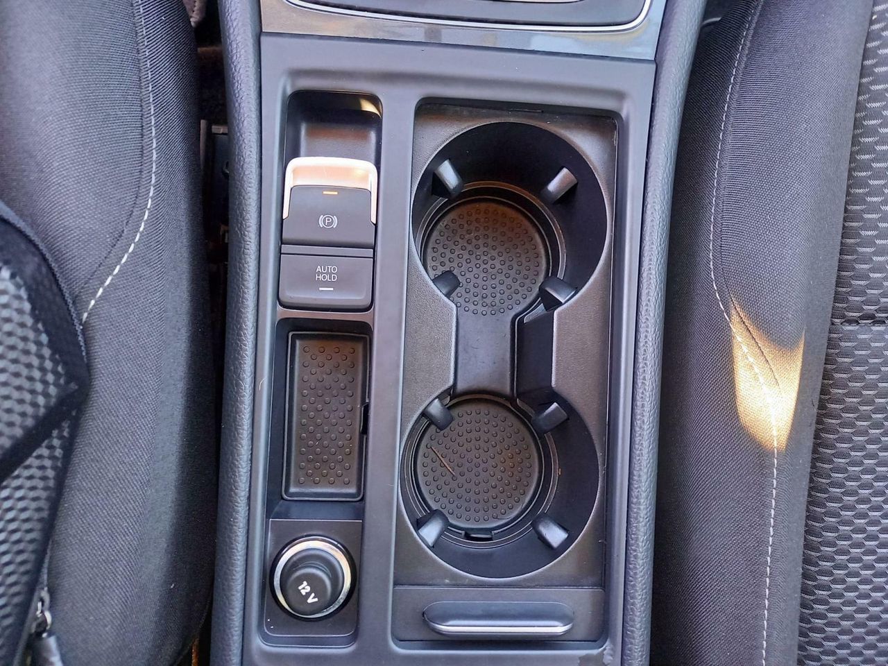 Foto Volkswagen Golf 27