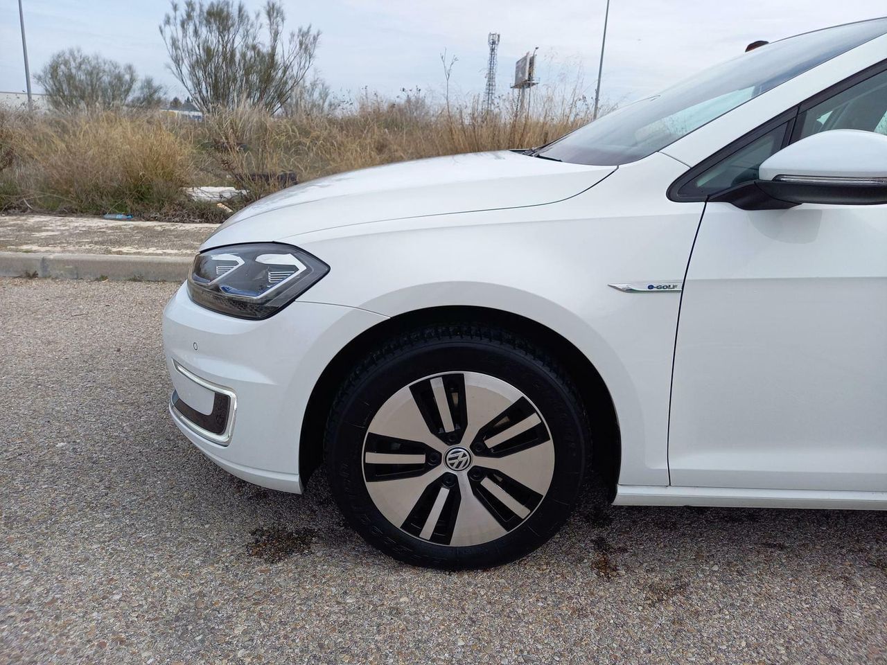 Foto Volkswagen Golf 9