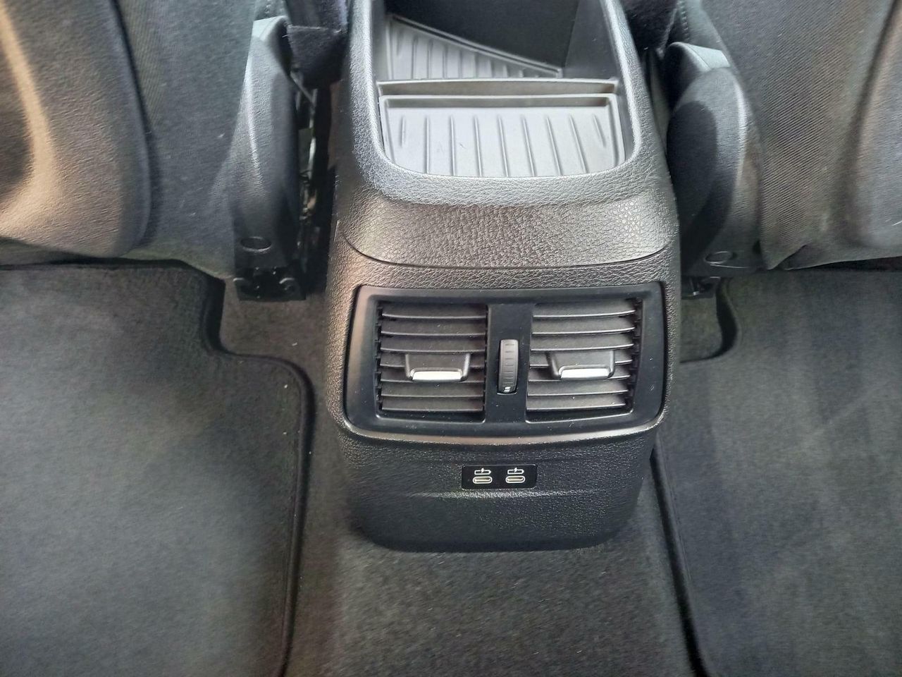 Foto BMW Serie 2 Active Tourer 24