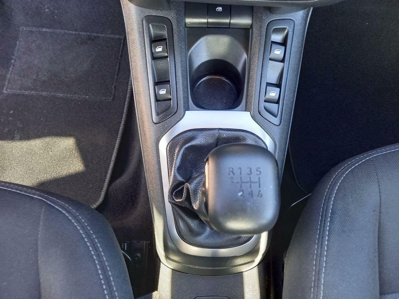 Foto Citroën C-Elysèe 19