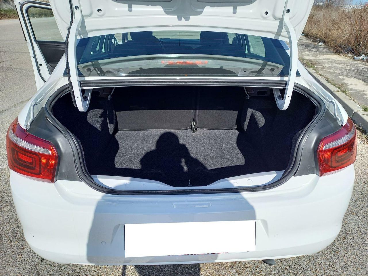Foto Citroën C-Elysèe 23