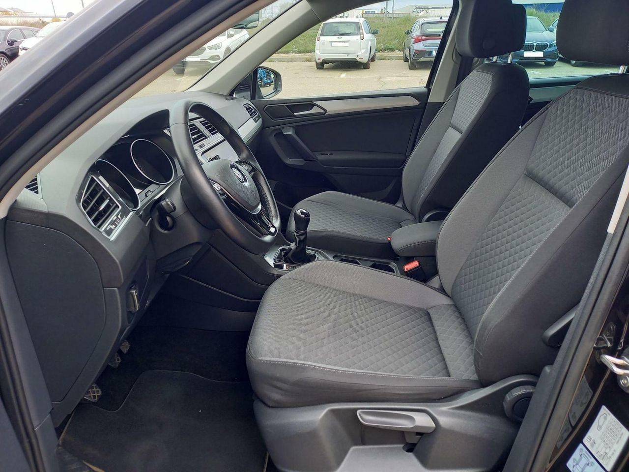 Foto Volkswagen Tiguan 10