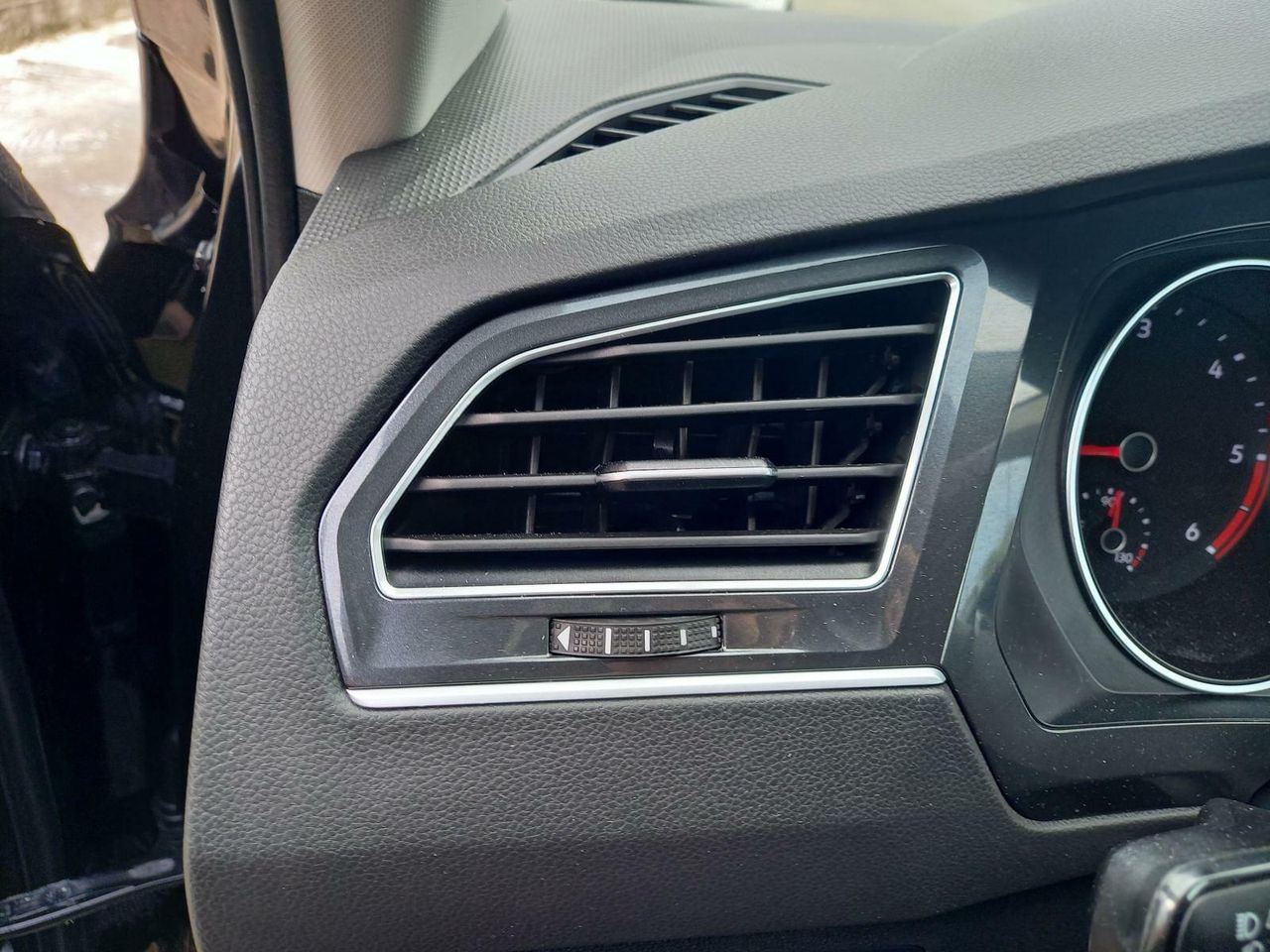 Foto Volkswagen Tiguan 14