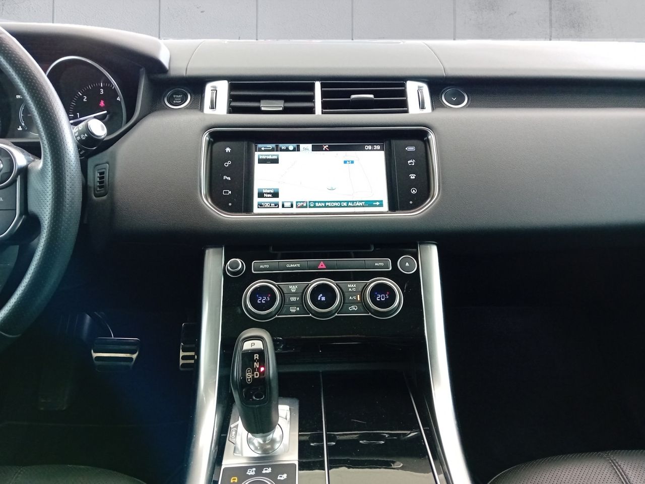 Foto Land-Rover Range Rover Sport 12
