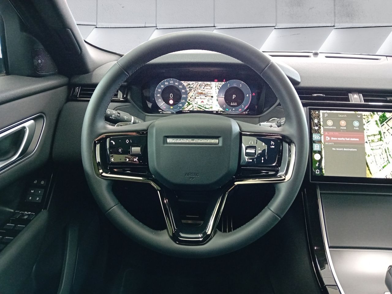 Foto Land-Rover Range Rover Velar 12