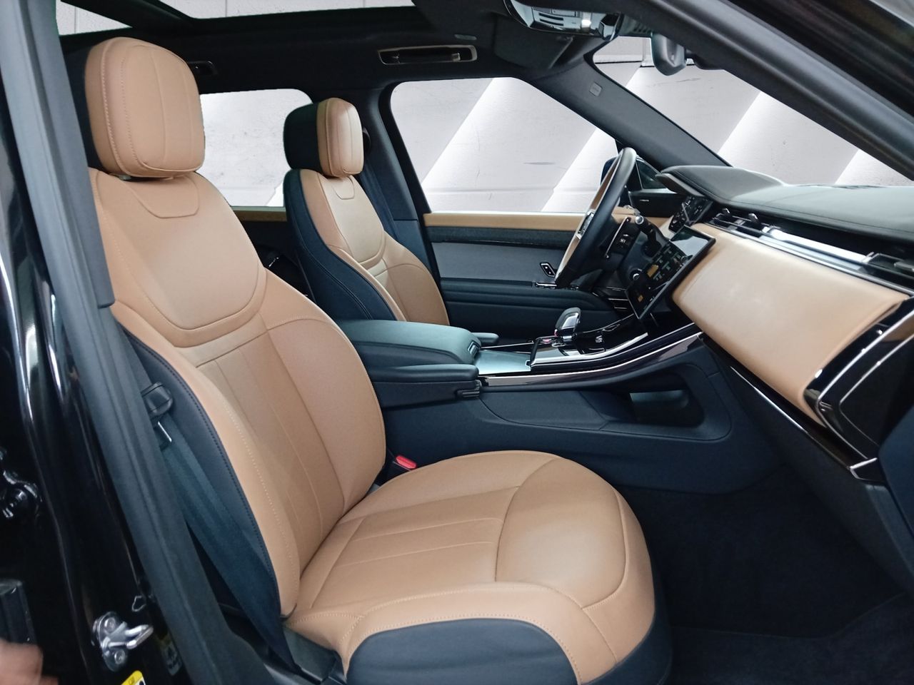 Foto Land-Rover Range Rover Sport 14