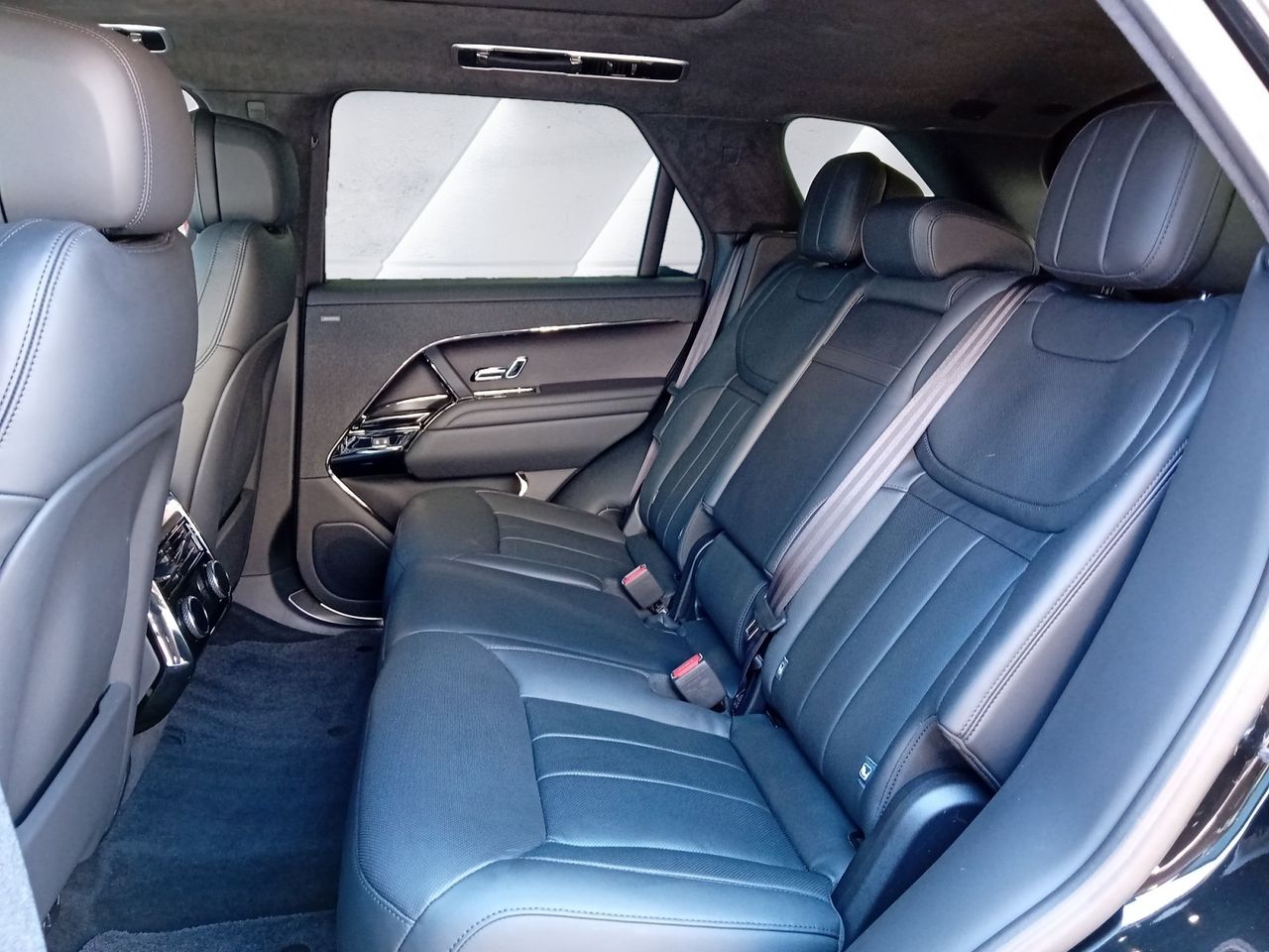 Foto Land-Rover Range Rover Sport 13