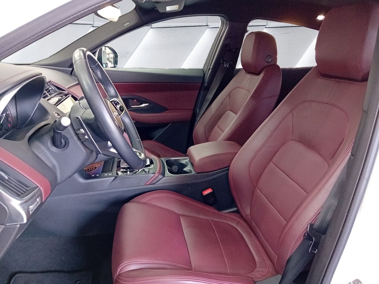 Foto Jaguar E-Pace 13