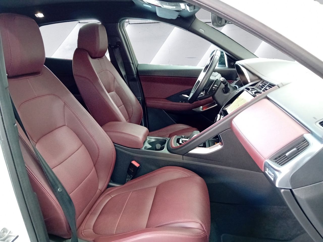 Foto Jaguar E-Pace 14