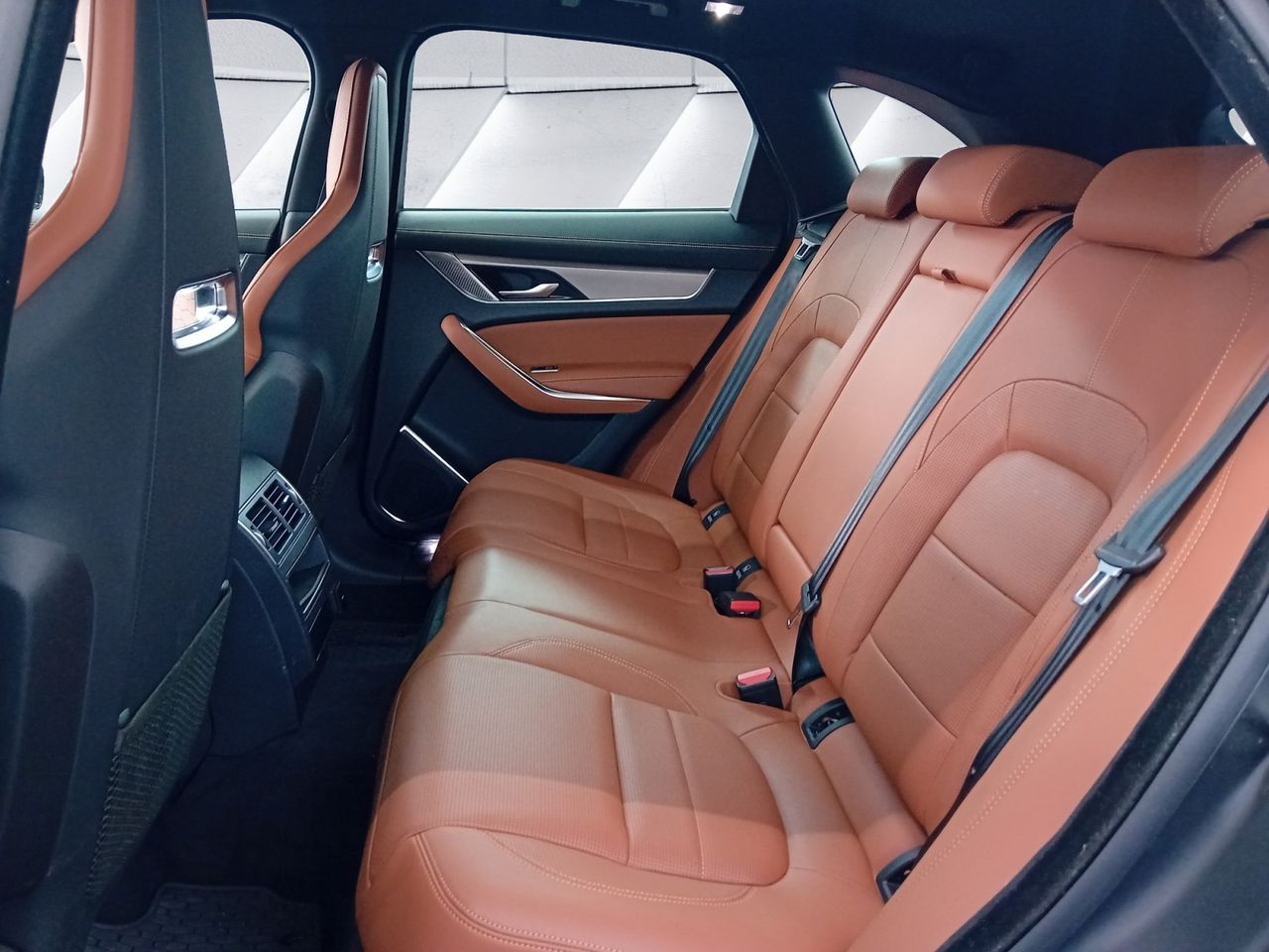 Foto Jaguar F-Pace 15