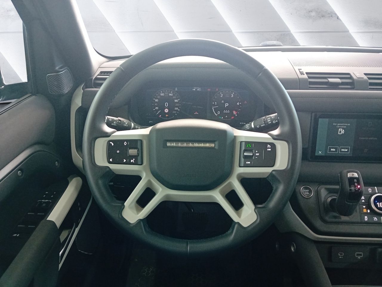 Foto Land-Rover Defender 13